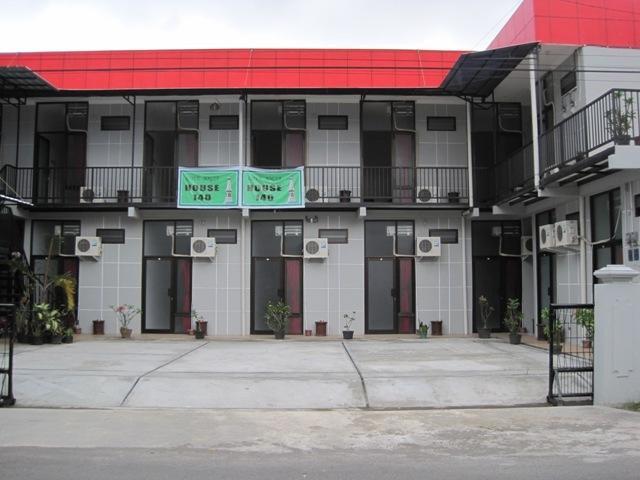 House 140 호텔 Baturetno 외부 사진